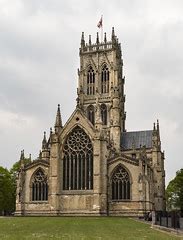 Taking photos at Doncaster Minster, a photography guide of best places | ShotHotspot