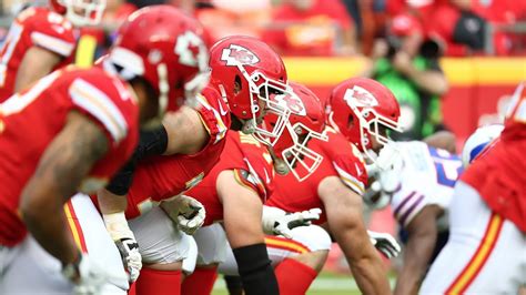 Chiefs Offseason Workouts Preview: Checking Out the Offensive Line