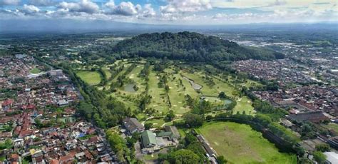 Mengungkap Fakta Menarik Gunung Tidar, “Paku Tanah Jawa” dan Pusat ...