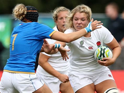 RFU Changes Mind, Restores Contracts For England Women