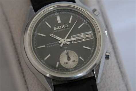 SOLD: Seiko Chronograph 7018-7000 23J Black Dial 1972 - €300 | Wrist ...