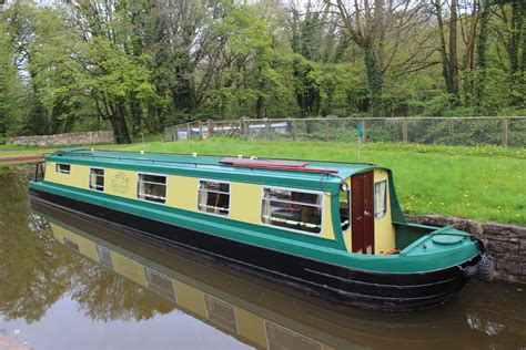 Cardiff Castle Narrowboat Page - Canal Holiday Wales