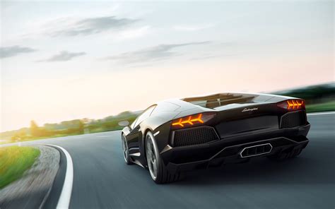 Papel de Parede Lamborghini Aventador Preta Wallpaper para Download no ...