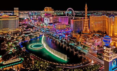 53 Cool Things to Do in Las Vegas (By a Local)