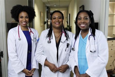 7 Ways Black People Are Mistreated by Doctors and Hospitals