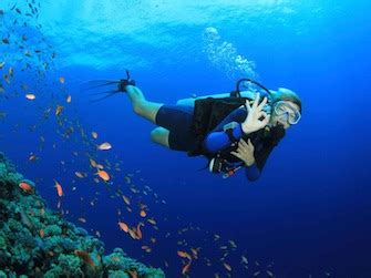 Scuba Diving in Coron, Palawan - Coron Adventures