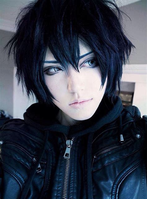 Ayato cosplayers need to be stopped | Tokyo ghoul cosplay, Cosplay makeup, Cosplay anime