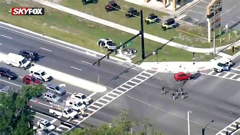 1 dead, 1 taken to hospital following crash in Orlando