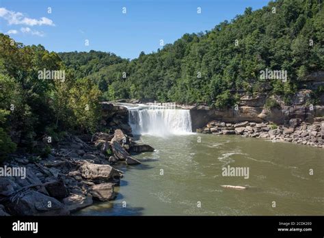 Cumberland Falls, a large waterfall on the Cumberland River in ...