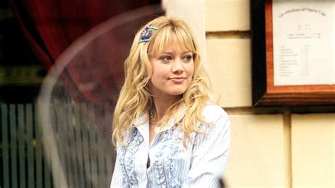 Hilary Duff Wants the “Lizzie McGuire” Reboot to Move to Hulu | Teen Vogue