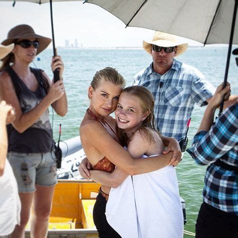 Mako Mermaids - Behind the scenes of Season 2 with Isabel and Angourie