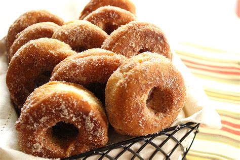 Crisp Apple Donuts recipe – Bay Area Fashionista