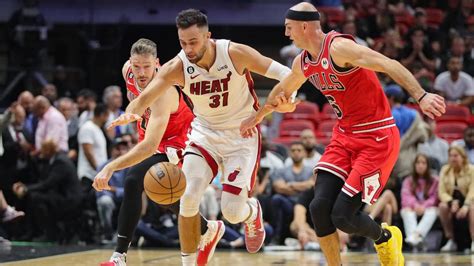 Podcast: Overreactions, lessons from Miami Heat opening game | Miami Herald