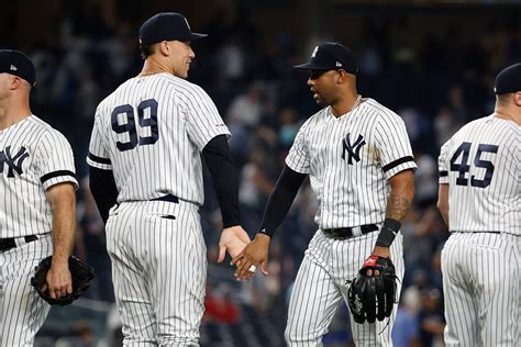 The Yankees Are Going To Wear Black Uniforms