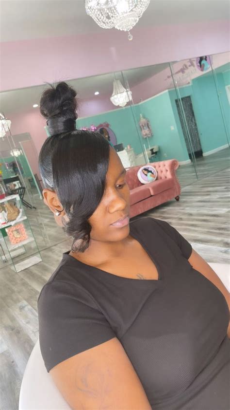 Knot Bun w/Side swoop Bangs | Sleek ponytail hairstyles, Sleek bun hairstyles, Black ponytail ...