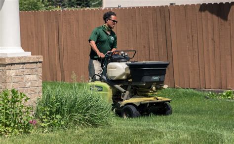 Lawn Fertilization Services in Minneapolis | Fertilization