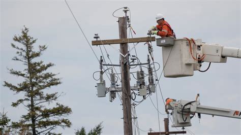 Maritime storm puts thousands in the dark | CTV News