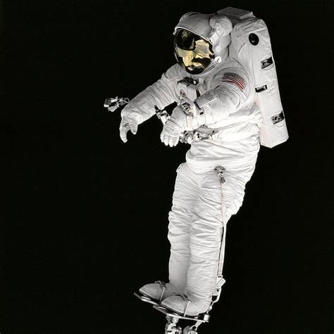 Human spaceflight - Wikipedia | Space nasa, History photos, Space ...