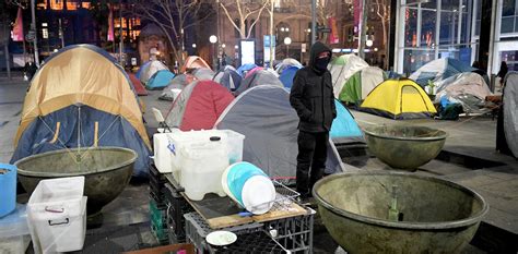 Clearing homeless camps compounds the violation of human rights and ...