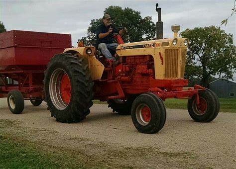 J.I.Case 930 Comfort King | Case tractors, Old tractors, Tractors