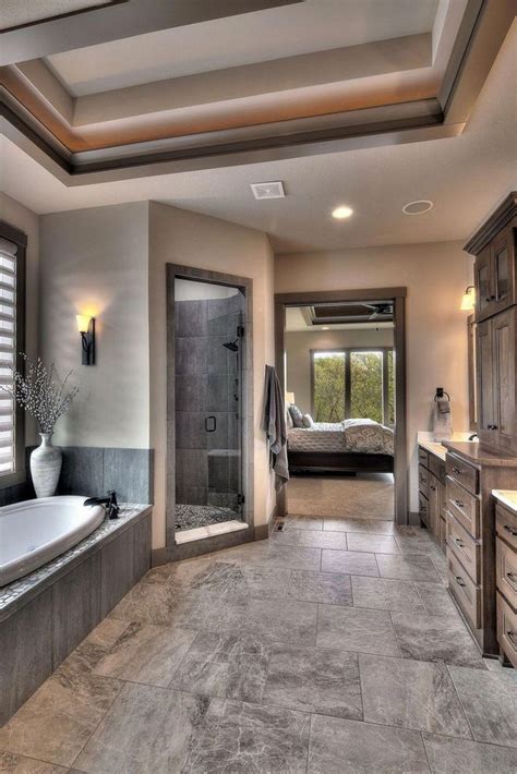 14 Beautiful Master Bathroom Remodel Ideas 04 - lmolnar