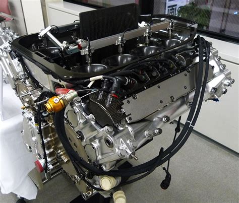 Honda's F1 engine revealed - Racecar Engineering