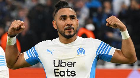 Dimitri Payet Scores Jaw-Dropping Half Volley, He Only Scores Worldies | Flipboard