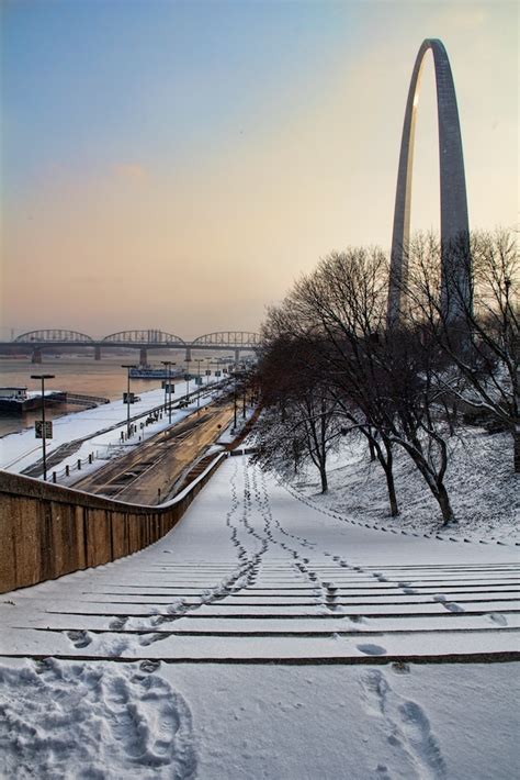 Lovely pic! Footsteps in the snow, Riverfront - St. Louis | Saint louis ...