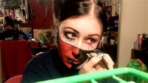 Harley Quinn Mask Tutorial - YouTube