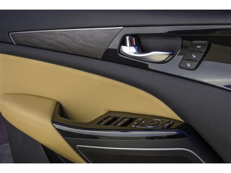 2020 Kia Cadenza: 12 Interior Photos | U.S. News