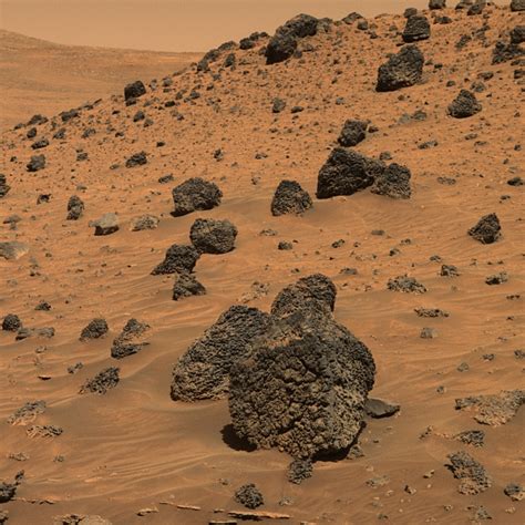 File:PIA08440-Mars Rover Spirit-Volcanic Rock Fragment.jpg - Wikimedia Commons