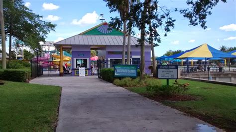 Monica's Travels and Reviews: CASTAWAY ISLAND WATER PARK AT TY PARK IN HOLLYWOOD FLORIDA