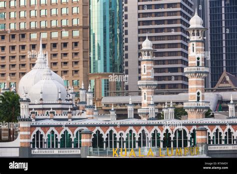 Masjid Jamek (Jamek Mosque), Kuala Lumpur, Malaysia Stock Photo - Alamy