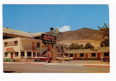 Chrome postcard. Park Vue Motel, Ely, Nevada. Dan and Glenda Oxborrow ...