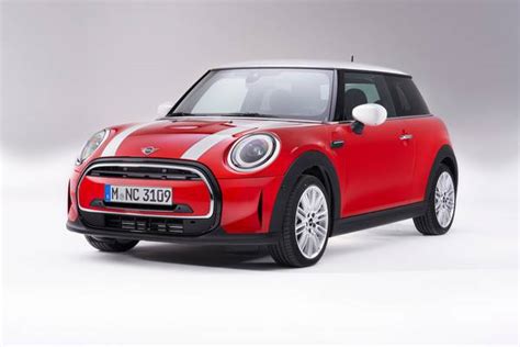 2023 MINI Hardtop 2 Door Consumer Reviews - 26 Car Reviews | Edmunds