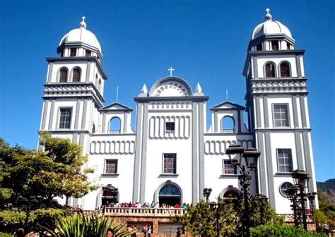 La Basílica de Nuestra señora de Suyapa