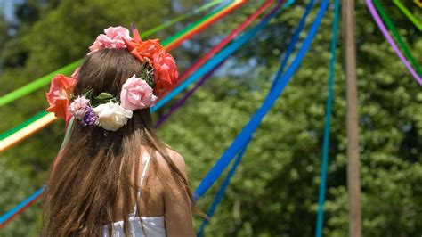 The Great British Spring Festivals - World Awareness Children's Museum