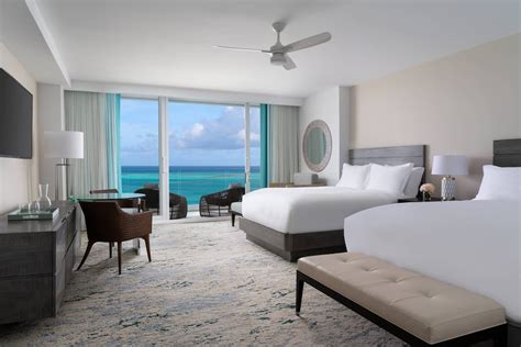 Turks and Caicos Luxury Hotels | The Ritz-Carlton, Turks and Caicos