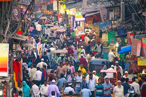 A Guide to Shopping in Chandni Chowk Market, Delhi