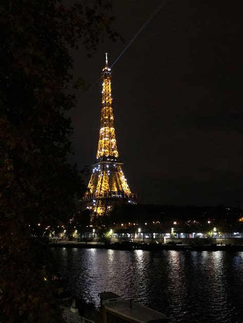 The Eiffel Tower by night | Paris, Jour j, Je te veux