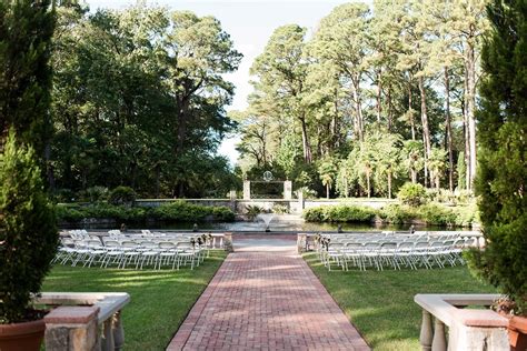 Mr. & Mrs. Robinson, Norfolk Botanical Gardens Wedding - Christina ...