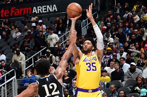 Lakers Defense Struggles in Loss to Hawks | NBA.com