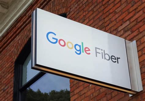 Google Fiber drops its cheaper 100Mbps internet plan, goes 'all in' on ...