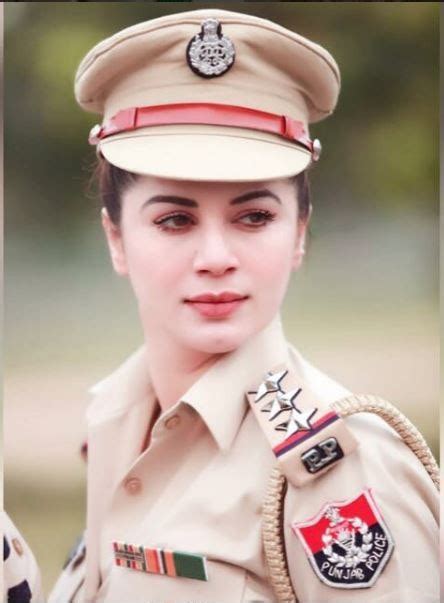 The truth behind this 'Punjab woman police officer's' viral pictures