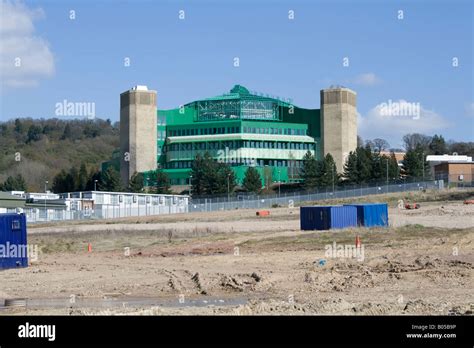 Gchq building cheltenham hi-res stock photography and images - Alamy