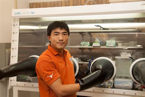 Alumni YU Guihua Makes Top Innovators Under 35 List-University of Science and Technology of China