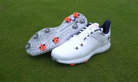 Spikes Vs Spikeless Golf Shoes: Which Is Better For You? – Toftrees ...