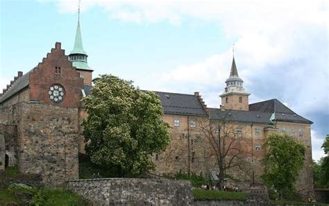 Castles In Norway: 8 Places To Give WIngs To Your Fairytale Fantasy ...