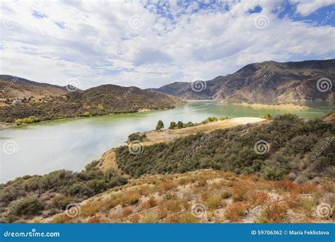 Pyramid Lake, California, USA Stock Photo - Image of southern, park: 59706362