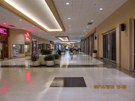 Trip to the Mall: Cross County Mall- (Mattoon, IL)